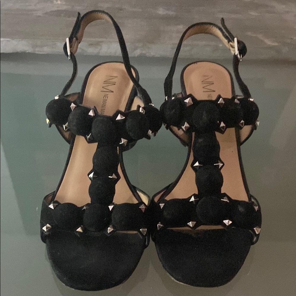 🇺🇸 Marcus Suede with Stud Accents- US 8